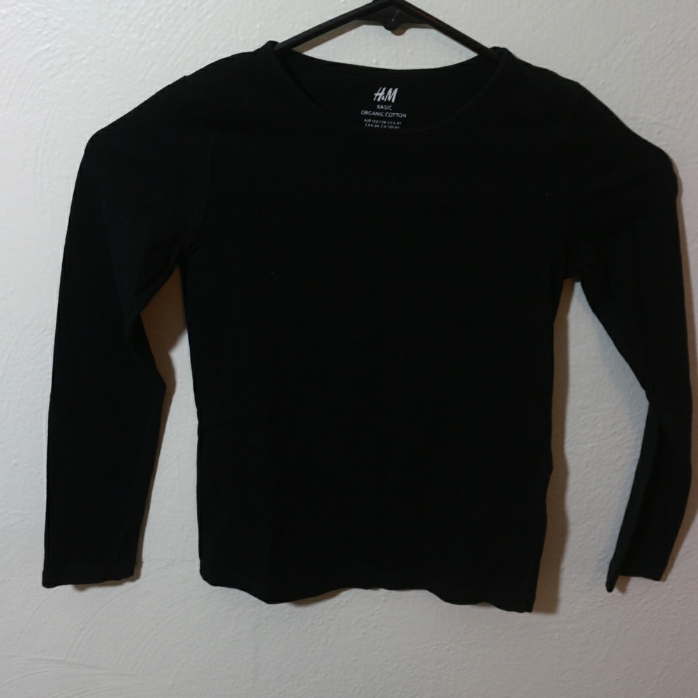 H&M Basic Tee - Picture 4 of 4